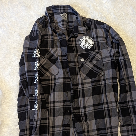 Puck Hcky Flannel *Like New* - Picture 1 of 3